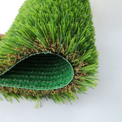 16800 steken/m2 Dichtheid Groen U-vorm Synthetisch gras met hoge Dtex en groene kleur