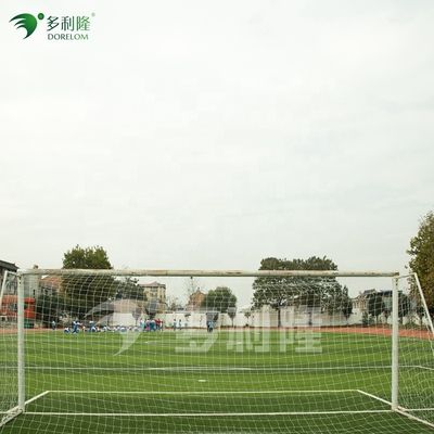 Niet-opvulbaar kunstgras, gras, groen en duurzaam voor voetbalwedstrijden