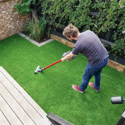 Natuurlijk uitziende kunstgras voor tuin achtergrond en huisdieren 2m/4m*25m 3/8 inch Guage